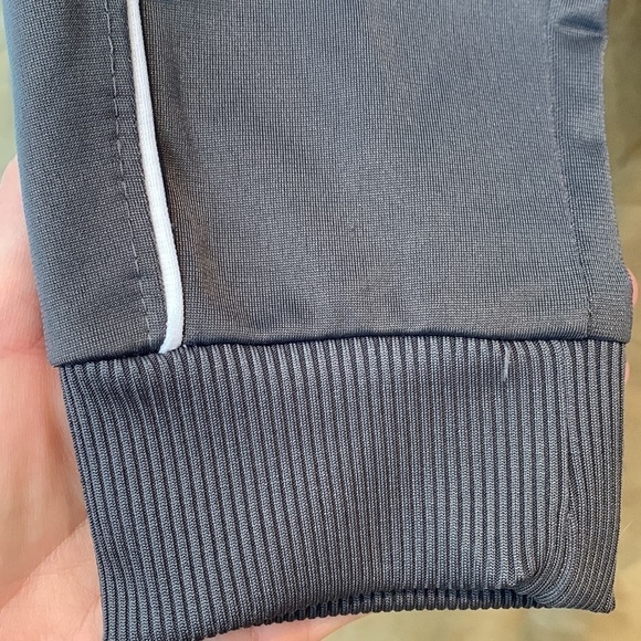 Puma | Gray Logo Elastic Waist Banded Ankle 2 Pocket Jogger Sweatpants Size 4/5 - Picture 5 of 9